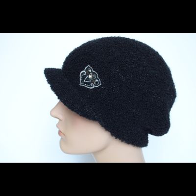 Черная кепка женская Vizio Италия 8033 W фото