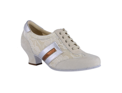 Practica donna pizzo panna