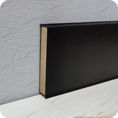 Плинтус ХДФ Dollken Cubu Flex Life 60мм Х 2,5 м 1001/1144 Чёрный