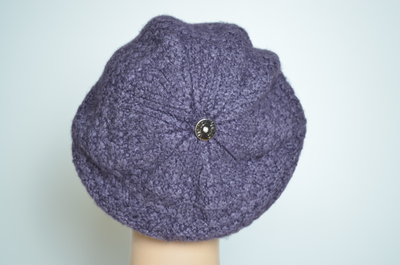 Vizio Collezione кепка берет сиреневого цвета Италия