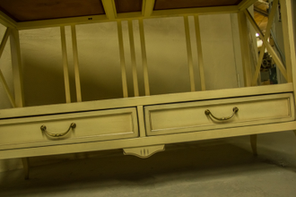 Консоль с 5 ящиками