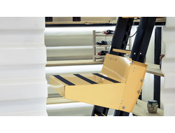 ГРУЗОПОДЪЁМНИК ЧЕРНО-ЖЕЛТЫЙ