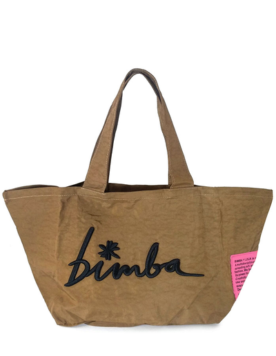 (АРТИКУЛ: 9852/2) СУМКА БОЛЬШАЯ, ТЕКСТИЛЬ, ЦВЕТ "МОКРЫЙ ПЕСОК" С ЧЕРНЫМИ БУКВАМИ И РОЗОВОЙ АППЛИКАЦИЕЙ, С РУЧКАМИ ЧЕРЕЗ ПЛЕЧО