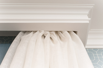 Карниз потолочный с гладким профилем из полиуретана Orac Decor - Luxxus - (Орак Декор - Люксус) C339