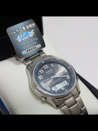 Часы Casio LCW-M100TSE-1A2