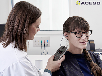 Аудиологический скрининг взрослых прибором ОАЭ OtoRead