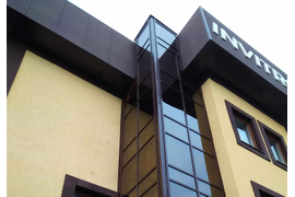 Остекление шахты лифта