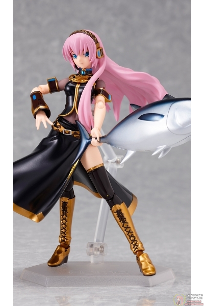 Фигурка фигма Лука Мэгуринэ (figma Megurine Luka)