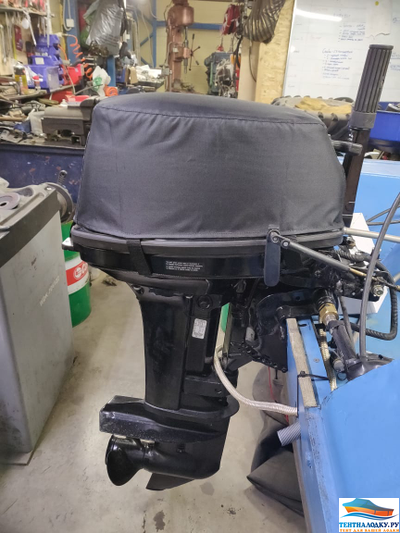 Чехол на капот Меркурий 9.9 -15 л.с . - 2 такта (копия Тохатцу 9.9-15-18)