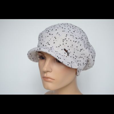 Белая вязаная кепка с пайетками Италия Vizio 6978