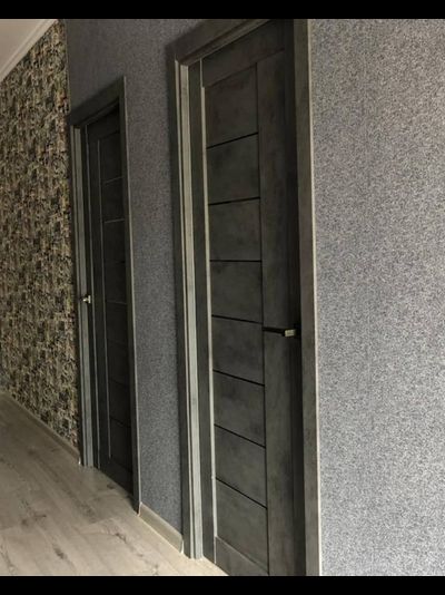 ЛАЙНДОР. ТУРИН 7. БЕТОН ТЕМНЫЙ/ ЧЕРНЫЙ ЛАК