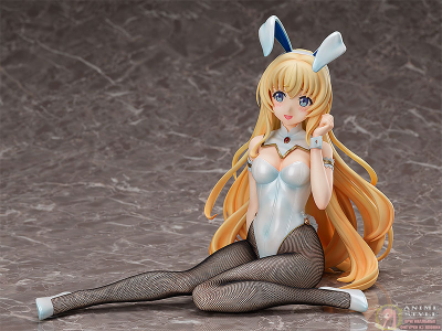 Фигурка 1/4 Жрица (Onna Shinkan Bunny Ver.)