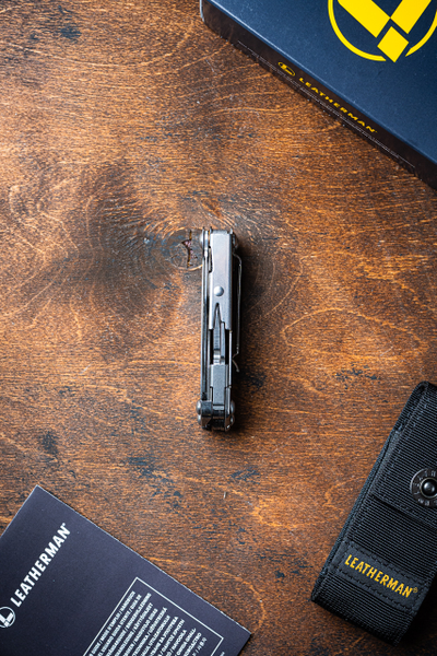 Leatherman Sidekick с чехлом