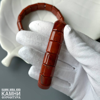 Браслет красная яшма прямоугольные бусины 14,7-15,1х12,7-13,4 мм, цена за штуку