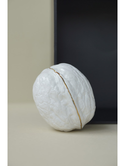 Грецкий орех (фарфор)