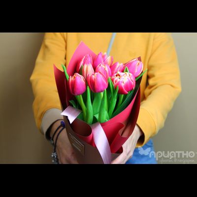 Букет цветов на 8 марта № 710