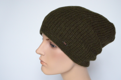 Итальянская вязаная женская шапка Vizio 6183 CL зеленая