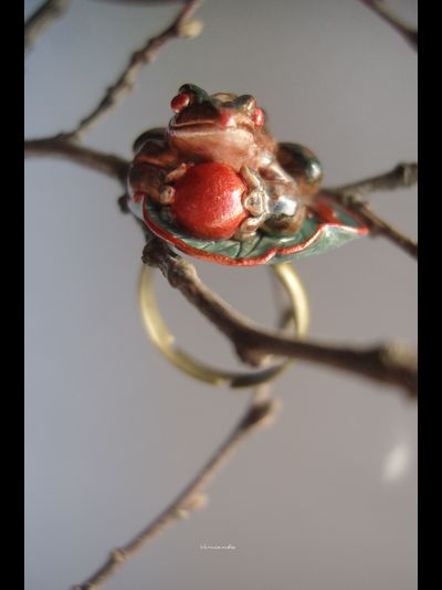 Фэнтезийное кольцо с опалом "Принц-лягушка Восточного Королевства"