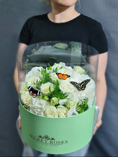 Букет с бабочками  №131