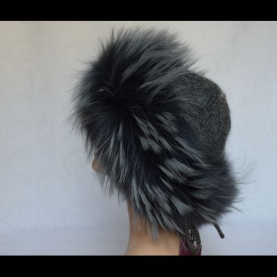 Вязаная шапка с мехом енота Vizio Италия 5872 CCP