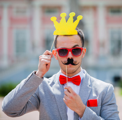 ВЕДУЩИЙ ДМИТРИЙ