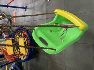 Качели детские пластиковые