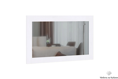 Белый гладкий