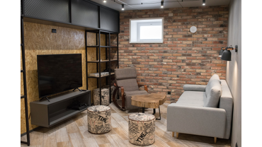 ЛОФТ в цоколе дома