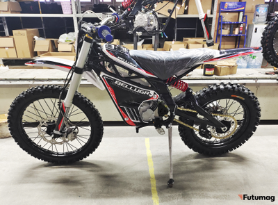 ЭлектроМОТОЦИКЛ WHITE SIBERIA BELLUGA 6000W