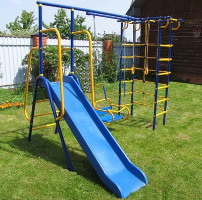 Уличный комплекс "Малыш-Дачник" с горкой Веселый непоседас качелями на цепях в Воронеже