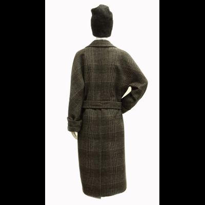 Серое пальто в клетку Arti Moda Пенза 19608