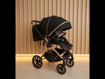 Детская коляска 3 в 1 Luxmom 733 Skyte Черный