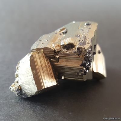 Пирит,  сросток кристаллов. Перу. 46*27*25мм