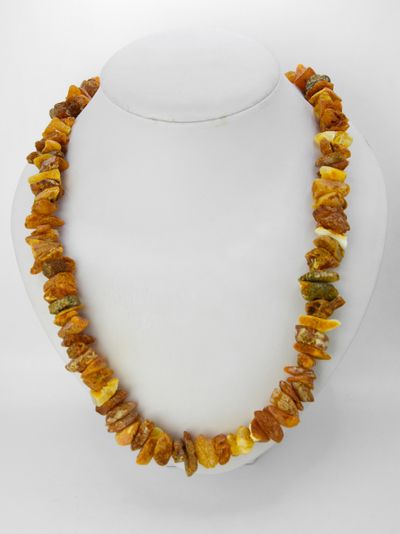 Лечебные бусы из крупного янтаря 05015