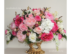 Композиция из искусственных цветов в греческой вазе № КВВ028/Купить в Москве и СПБ на сайте АОАБУКЕТ