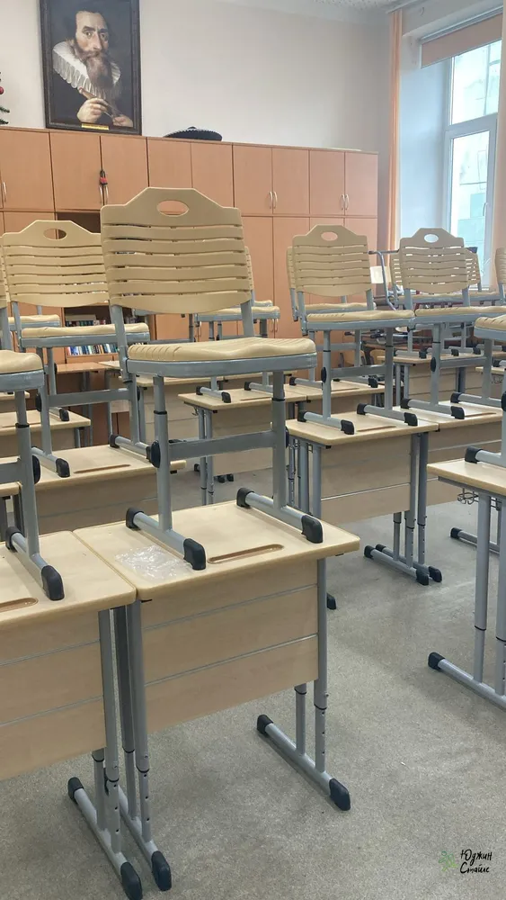 Стол ОУ-25 и стул СУ-68