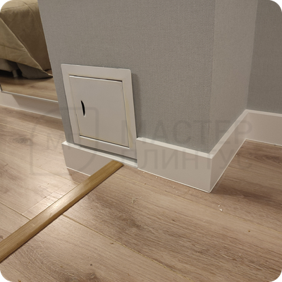 Плинтус ХДФ Dollken Cubu Flex Life 100мм Х 2,5 м 1013/5012 Белый