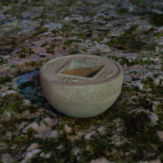 Цукубаи (чаша из бетона)