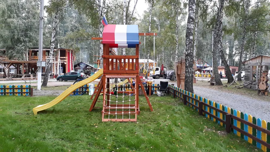 Детская площадка Тасмания. Сельский парк "Околица" Праздник Топора 2019