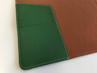 Съёмная обложка из эко-кожи зелёного цвета для многоразового ежедневника / тетради Добробук А5