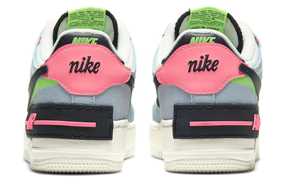 Кроссовки Nike Womens Air Force 1 Shadow Sunset Pulse яркие