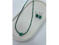 Комплект украшений из малахита