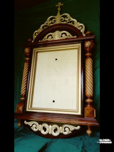 Киот настенный