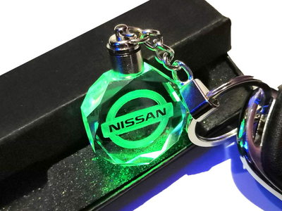 БРЕЛОКИ «КРИСТАЛЛ» C ПОДСВЕТКОЙ И ЛОГОТИПАМИ АВТО