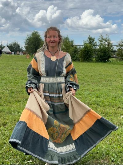 Платье праздничное из крапивы &quot;Павлин Мавлин&quot;