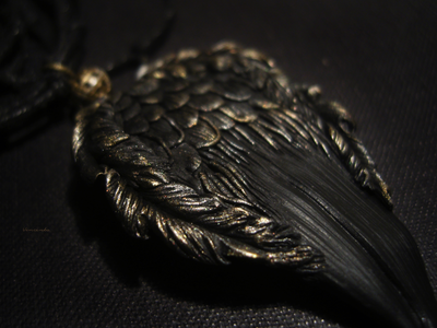 Плетёное колье с подвеской в готическом стиле "Талисман Ворона"