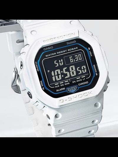 Часы Casio G-Shock DW-B5600SF-7E