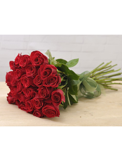 БУКЕТ ИЗ 25 КРАСНЫХ РОЗ