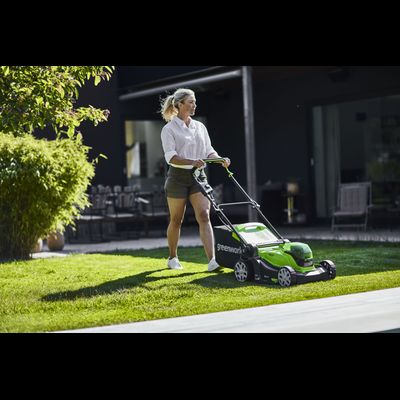 Аккумуляторная газонокосилка Greenworks G24X2LM41