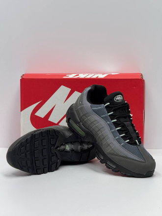 Nike Air Max 95 Black Vapor Green